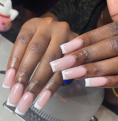 Aya Nails & Beauty, Manucure à Paray-Vieille-Poste
