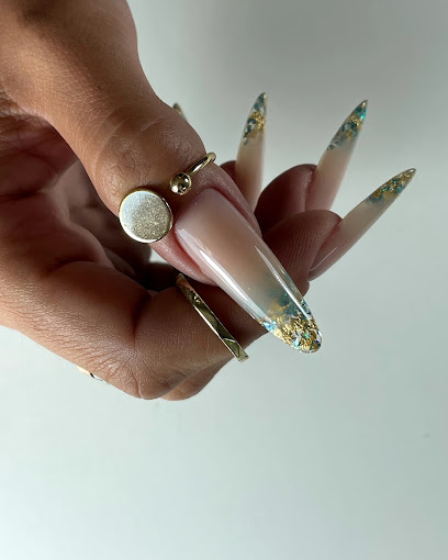 Anastasia_Nails_Fr Manucure à Paris 12