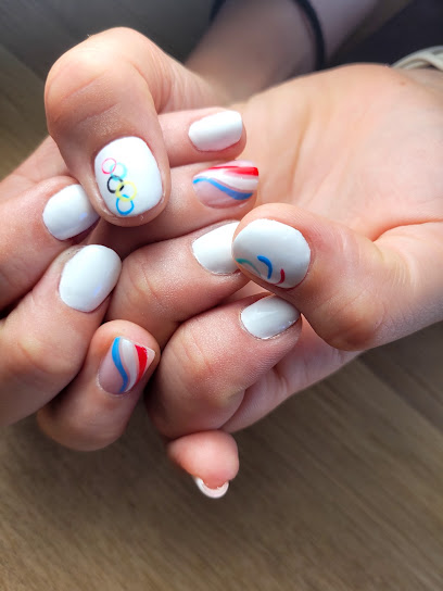 Eveil Des Ongles - Nail Art - Putanges Le Lac Manucure à Putanges-le-Lac