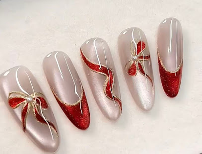 U & Mi Nails Manucure à Paris 02