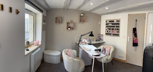 Osmose Nail Art Manucure à Saint-Claude-de-Diray