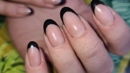 Nathalie Gourves Ongles Santec, Salon de Manucure à Santec