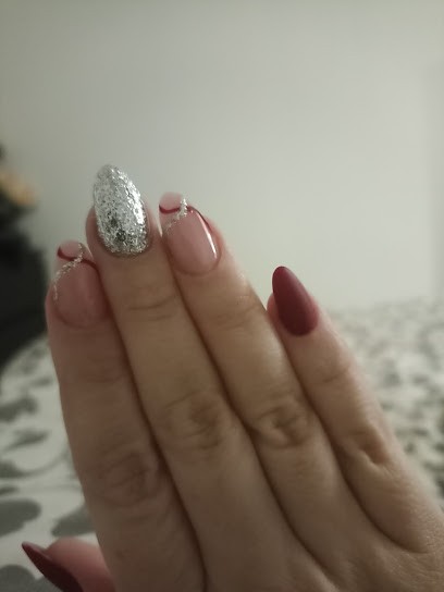 LpNail’S, Salon de Manucure à Triac-Lautrait