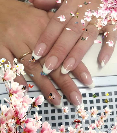 Ruby Sur Ongles, Manucure à Quilly