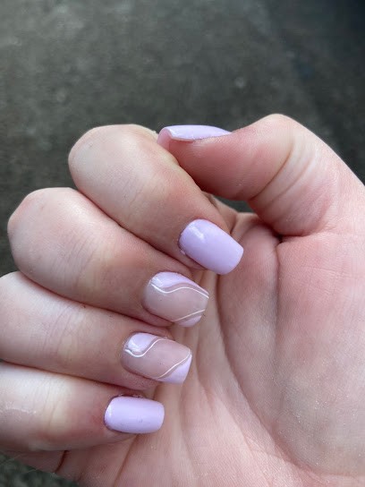 DIVA NAiLZ, Salon de Manucure à Montigny-le-Bretonneux