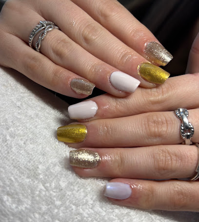 Emilxnails Manucure à Landerneau