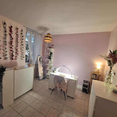 Nail's By Inès - Prothésiste Ongulaire Castres Manucure à Castres