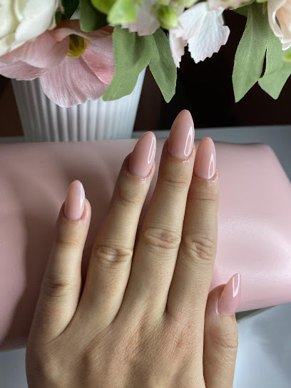 Ongles Divins, Manucure à Lignac