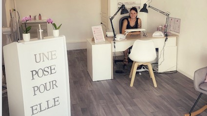 Une pose pour elle, Salon de Manucure à Saintes-Maries-de-la-Mer