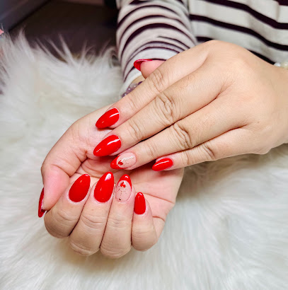 Royal Nails Manucure à Montauban