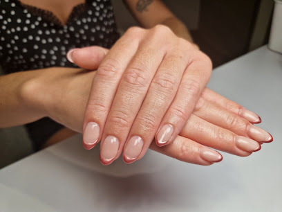 Les Ongles De Julie Manucure à Bonneville