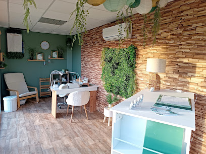 Natur'nail Beauty, Manucure à Saint-Beauzire