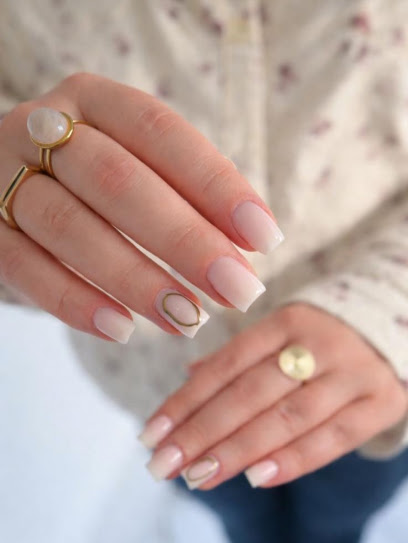 Nails Studio 25 Manucure à Fesches-le-Châtel