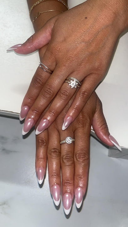 Ongles De Nailista's Manucure à Saint-Maurice-l'Exil