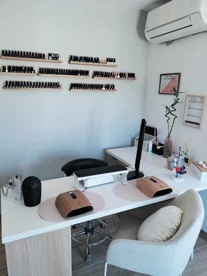 Aurelie's Pretty Nails, Manucure à Castelnau-sur-Gupie