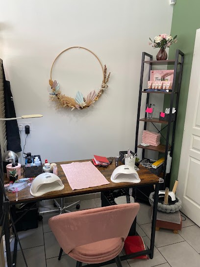 Knail's, Salon de Manucure à Saze