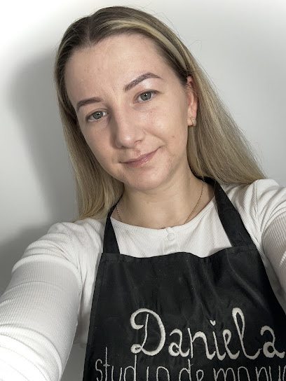 Daniela Studio De Manucure Manucure à Poissy