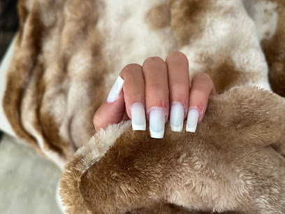 O'pink Nails, Manucure à Saint-André-de-la-Roche