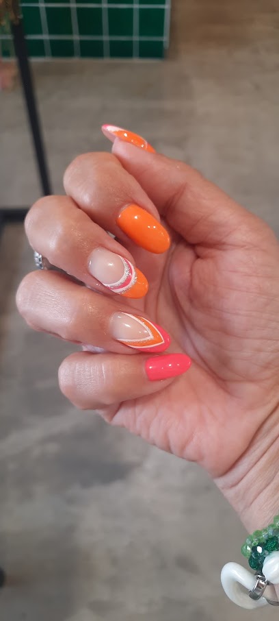 Oze Ongles Manucure à Porto-Vecchio