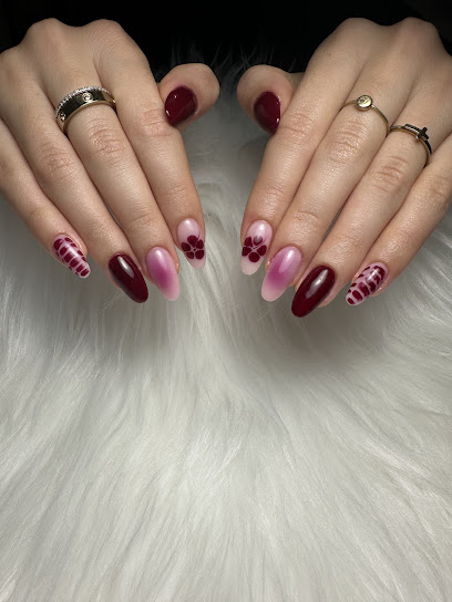 Kbeautynails / Kassandra Manucure à Ézanville